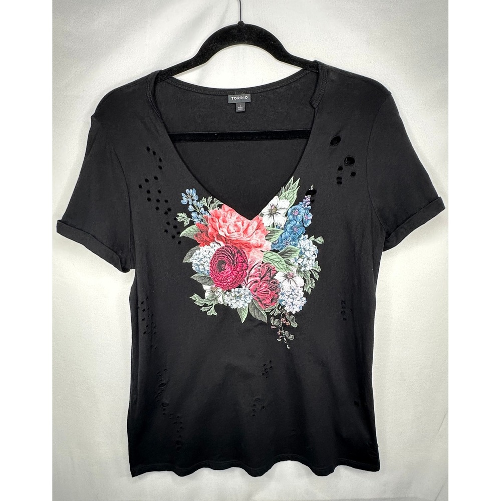 Torrid Black Floral Graphic Distressed V-Neck Short Sleeve Tee Shirt Y2K Sz 1X